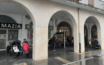 Aretxabaletako tabernak bihar zabaldu ahalko dituzte; ez, ordea, Eskoriatzakoak