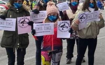 Bilboko manifestazioan izan da Lautxirrinka, eskola kirolaren alde