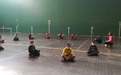 Leintz Eskola Kirolak jarduna berreskuratu du