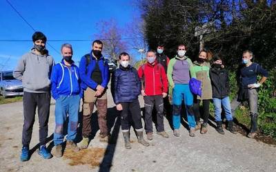 300 zuhaitz-landara sartu dituzte Elgoibarren