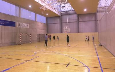 Neurri berrietara egokituz, martxan jarri da  Eskola Kirola