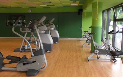 Perimetroko itxierak irauten duen bitartean Beasaingoak ez diren Antzizar kiroldegiko abonatuek  behin behineko baja eskatzeko aukera izango dute