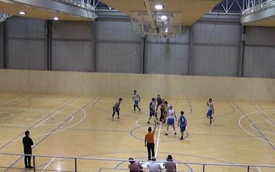 Hirutik hiru irabazita bide onean da Redline Mekanika TAKE