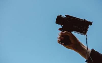 Zabalik dago 'Laburbira' film laburren zirkuitura lanak igotzeko epea