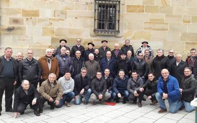 San Anton, baina ez ohikoa