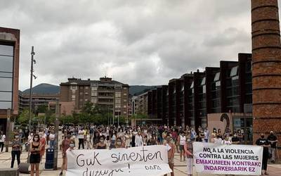 20 urteko gazte bat atxilotu dute Durangon bikotekide ohiari eraso egiteagatik