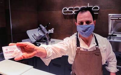 Elizondoko San Anton eguneko aratxea Javier Pinari egokitu zaio