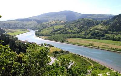 Herrio natur taldeak hitzaldia antolatu du Lurgaia fundazioarekin batera