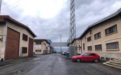 Oñatin dauden 134 industria-eraikinetatik 24 daude hutsik: %18