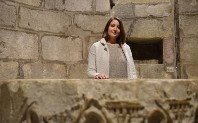 Erromanikoa, Arabako damen eskutik sortua