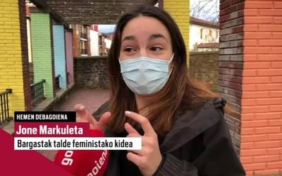 Jone Markuleta: "Emakumea lanean badago, lanean dago"