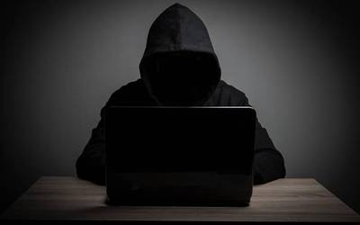 Internet bidezko iruzurrengatik 1.583 salaketa tramitatu ditu Foruzaingoak 2020an