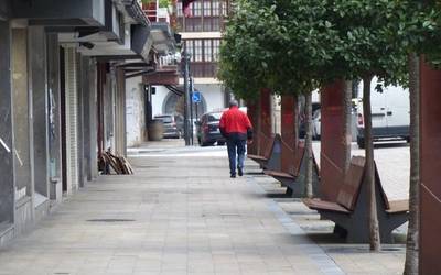 34 positibo hauteman dira bailaran, eta Aramaio, Bergara eta Oñati zerrendara batu dira