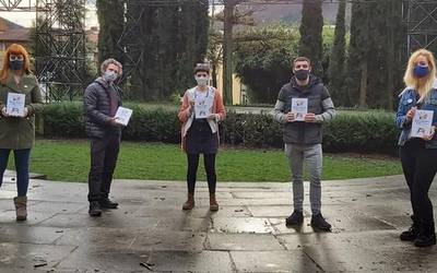 Gizartea eraldatzeko gakoak, komunikaziotik