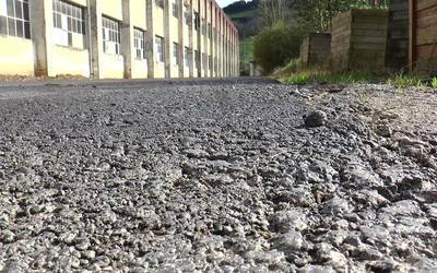 Asfaltatze lanak egin dira SACEM industrigunean