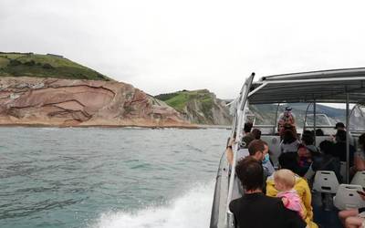 Igandeko Geoparkearen bisita gidatuak doakoak izango dira sektore turistikoko eta merkataritzako langileentzat