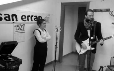 Django Reinhardt gitarra joleak etorri zaigu Esan Erranera