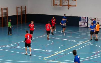 Asteburua kirol anitzez gainezka dator gure bailaran