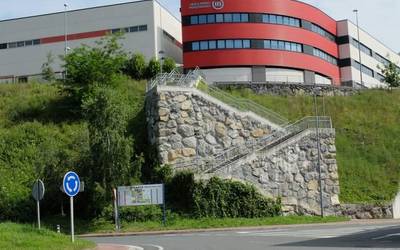 Euskaltel Fundazioak Ugarte industrialdea hautatu du etorkizuneko proiektuetarako "kokaleku estrategiko" gisa