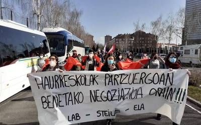 Hiru eguneko grebak %70eko jarraipena izan du haurreskoletan