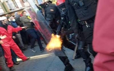 Giza baliabide eta material gehiago eskatu dituzte sindikatu polizialek, Tubacexeko protesten harira