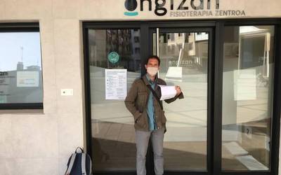 Otsaileko aldizkarian Baleike pertsonaia non zegoen aurkitu du Luis Zulaikak