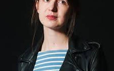 Martxoan, Sally Rooneyren 'Jende normala'