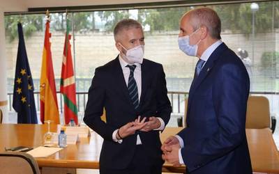 ETA eta GRAPOren armak suntsitzeko ekitaldi batean izango da Pedro Sanchez, Gasteizen