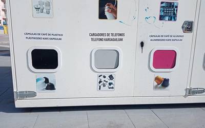 Kafe-kapsula erabiliak mini garbiguneetan laga ahal izango dira aurrerantzean, Mankomunitateak eta Nestlek sinatutako hitzarmenari esker