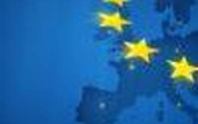 Legez  kanpoko  edukiak  onartzen  dituzten  plataforma  digitalei  isunak  jarriko  dizkie  Bruselak