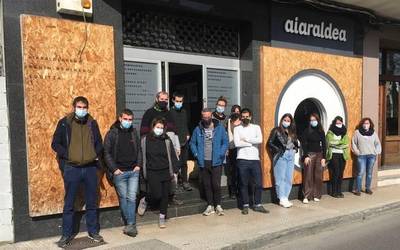 Aiaraldea Kooperatiba Elkarteko langileek bat egin dute gaur egingo diren lanuzte eta mobilizazioekin