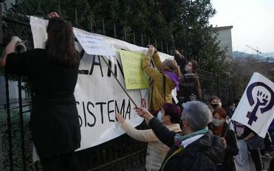 Zaintza sistema publikoa aldarrikatu dute Amurrion