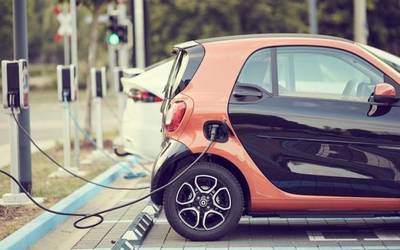 Mugikortasun elektrikoari buruzko online jardunaldia antolatu du Mondragon Unibertsitateak