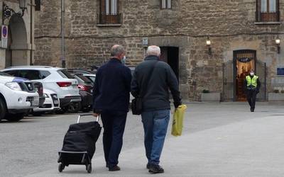 Gora egin dute kasu berriek bailaran: 28 hauteman dira