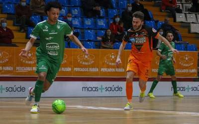 Burelatik 3 puntu oso garrantzitsu ekarrita, bihar Antequeraren kontra beste 3 puntu eskuratu nahi ditu Osasuna Magnak