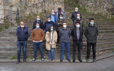 Suak ez duela mugetaz ulertzen eta mugaz gaindiko politika bateratuak eskatu dituzte alkateek
