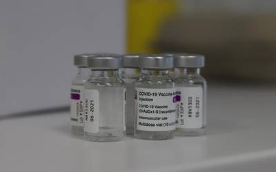 AstraZenecaren txertoa jartzeko 1.580 hitzordu geratu dira bertan behera EAEn