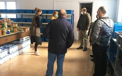 Caritasekin hitzarmena berritu du Bergarako udalak