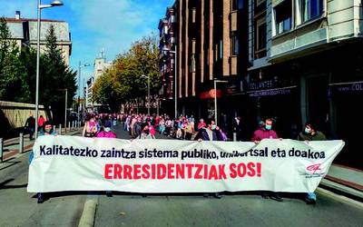 Hildako nagusiak omenduko dituzte