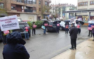 Hasi da osasun arreta egokiaren aldeko sinadura bilketa