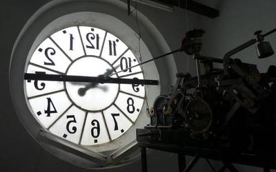 Igande goizaldean izango da ordu aldaketa