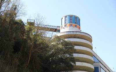 Igogailuetan desinfekzio lanak egingo ditu Udalak