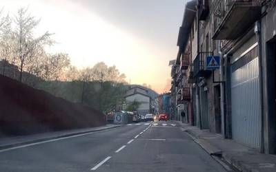 Zubieta kalea trafikora itxita egongo da bihar egun osoan