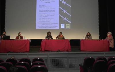“Espetxeak Apurtu! Eta bortxatzaileak...” mahai-ingurua burutu du Lurgatz Talde Feministak