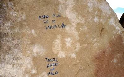 Sorginaren Txabola pintaketekin eraso dute