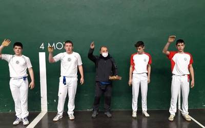 Baztango XXXIX. Pilota txapelketako finalak igandean jokatuko dituzte Almandozen eta Iruritan