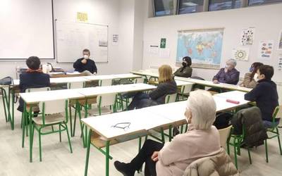 Bizenta Mogel idazleari buruz hitz egin dute Helduen Eskolan
