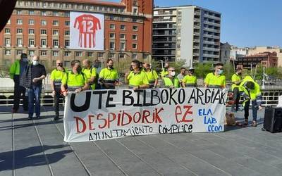 UTE Bilboko Argiak-en langileek greba egin dute lankide baten kaleratzearen kontra