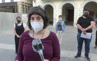 Irizpide eta informazio ezaren aurrean Zaldibiako Udal  ordezkariek haserrea eta kezka adierazi nahi izan diote Osasun Sailari