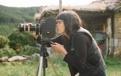 Maddi Barber (zine zuzendaria): "Ikasketa ona izan da 16 milimetrotan grabatzea"